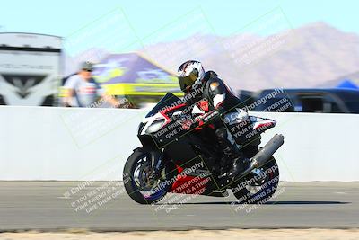 media/Jan-09-2022-SoCal Trackdays (Sun) [[2b1fec8404]]/Front Straight Speed Shots (1pm)/